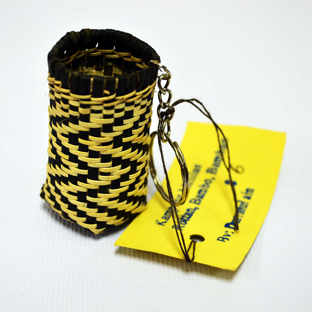 /ProductImages/BELAIT/Keychain%20Bakul.jpg