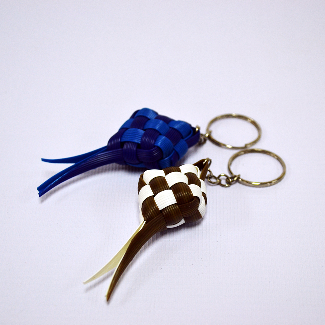 /ProductImages/BELAIT/Keychain%20Ketupat.jpg